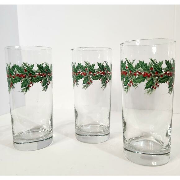 Vintage Holiday Holly Berry Highball Glasses Set 3 Christmas Evergreen Tumblers - Picture 2 of 7